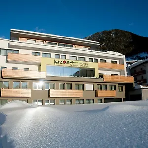 https://hotel-garni-arosa.ischgl-hotels.net