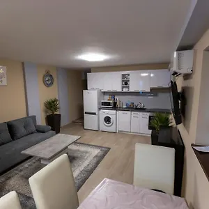 Apartament Toscana Debreţin