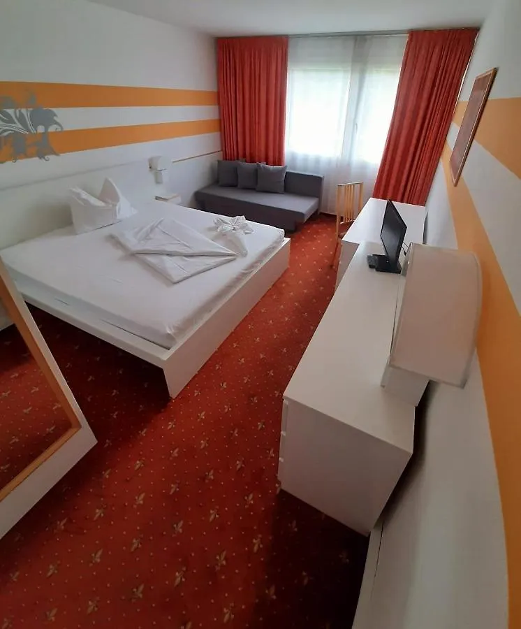 Lenas West Hotel Vienna