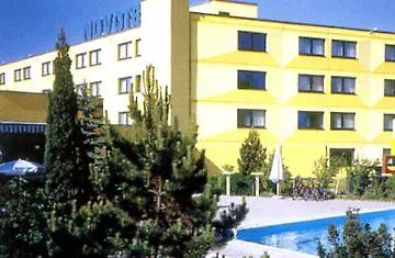 Lenas West Hotel Vienna