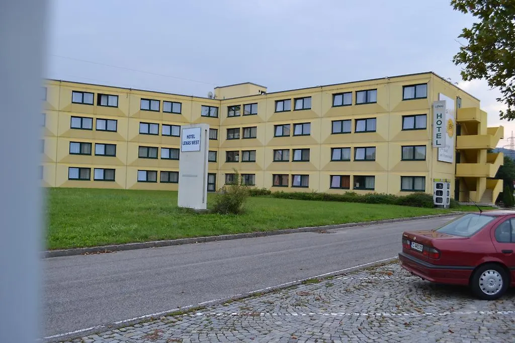 Lenas West Hotel Vienna