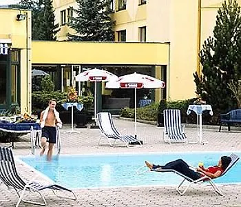 Lenas West Hotel Viena